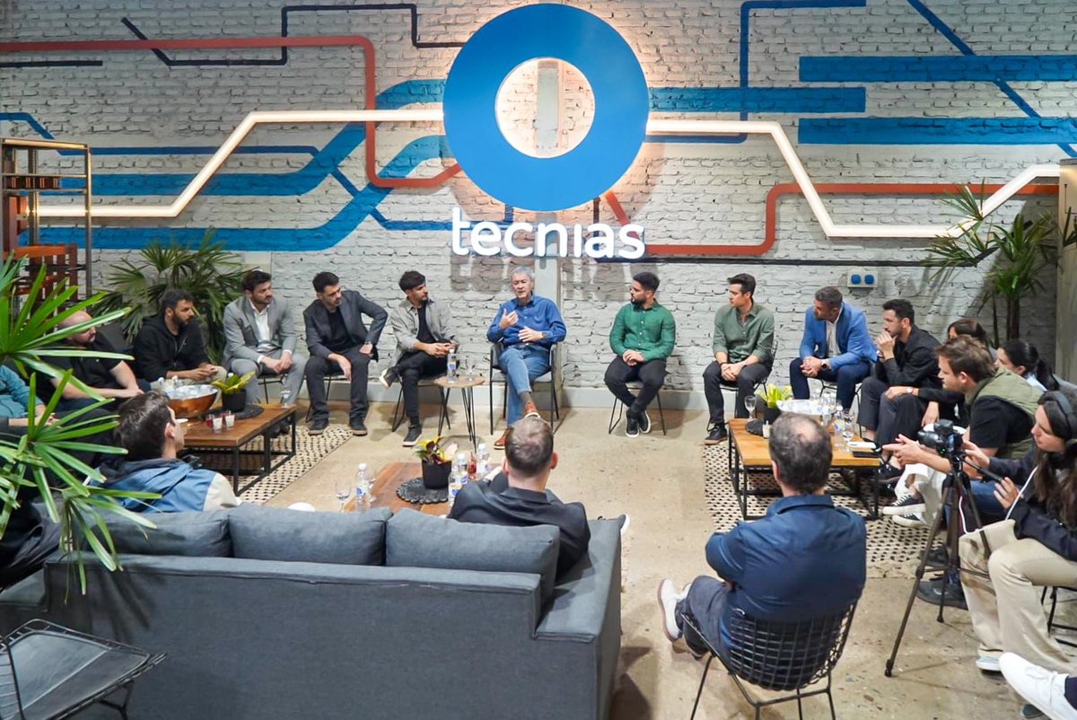 Juan Schiaretti tweet media