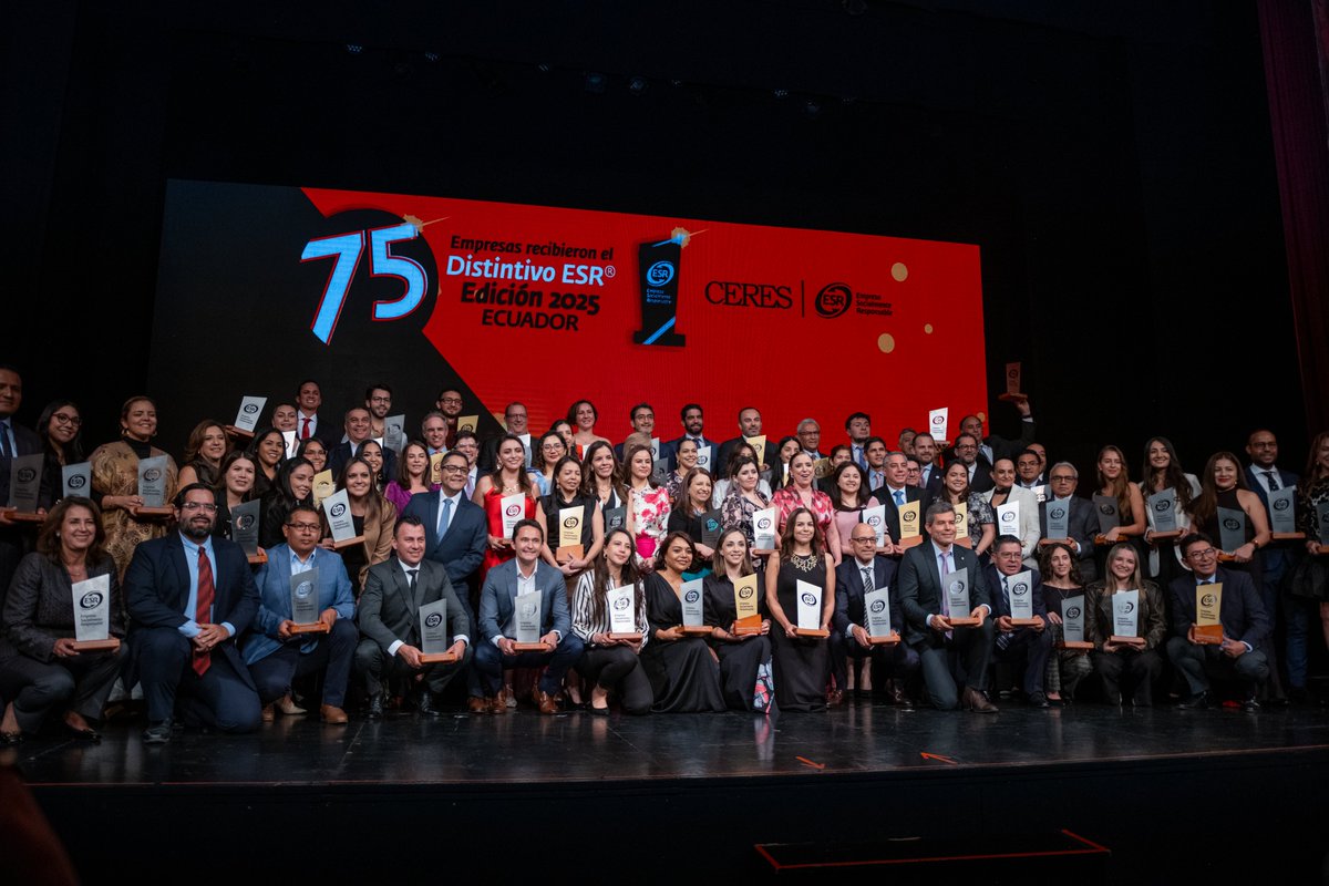 🌟 Nos llena de orgullo anunciar que Nobis Holding de Inversiones ha obtenido por tercer año consecutivo el distintivo Empresa Socialmente Responsable (ESR®), otorgado por la Corporación Ecuatoriana para la Responsabilidad Social &amp; Sostenibilidad (<a href="/ceres_ecuador/">CERES</a>) con el aval del