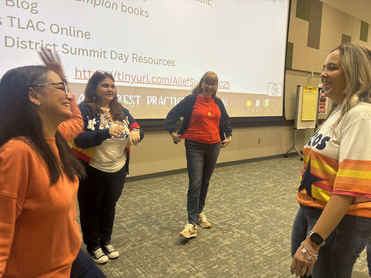 HicksTigers's tweet image. No benchwarmers here—our leadership team is working on participation strategies so every voice is in the lineup. ⚾👏 #TeamWork #ILT #oneteamonegoal @MatturroMEd @HicksTigersMath @martinez_stars @Sims_HicksMath @AliefLearns 🐯🐅⚾️
