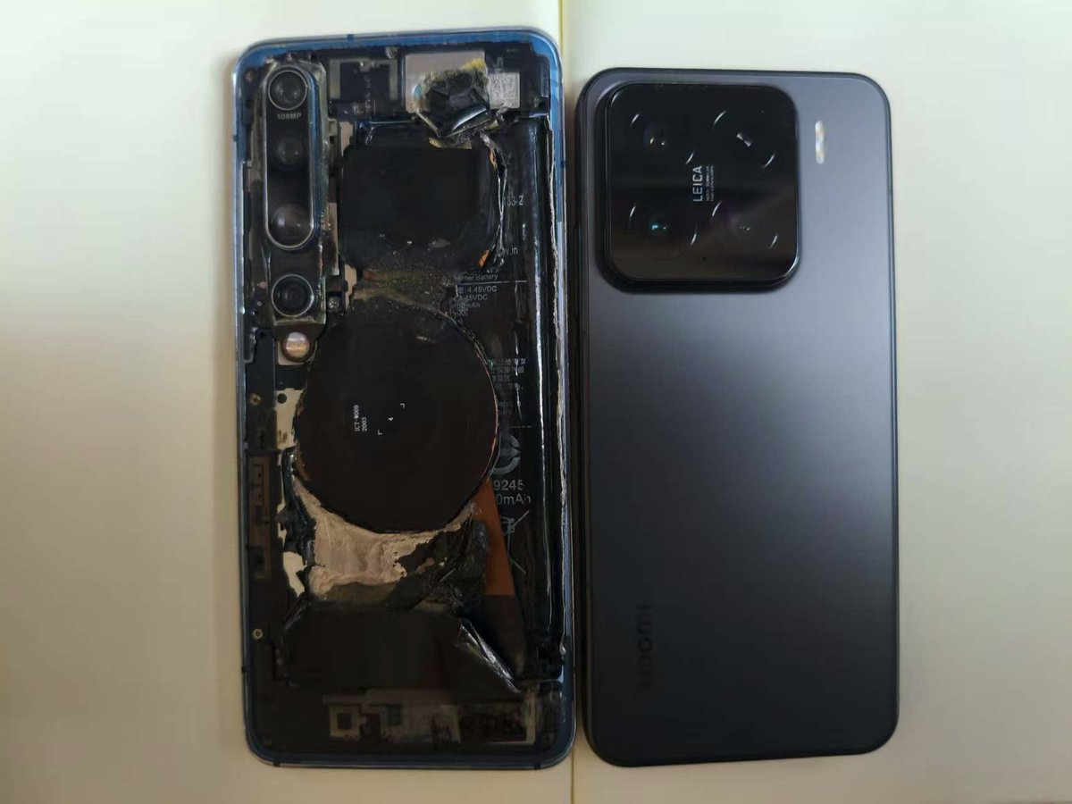 Pathfinbird's tweet image. 谨此纪念我享年应该有五年的前任手机，折腾成这个样子也可谓是机坚强了（