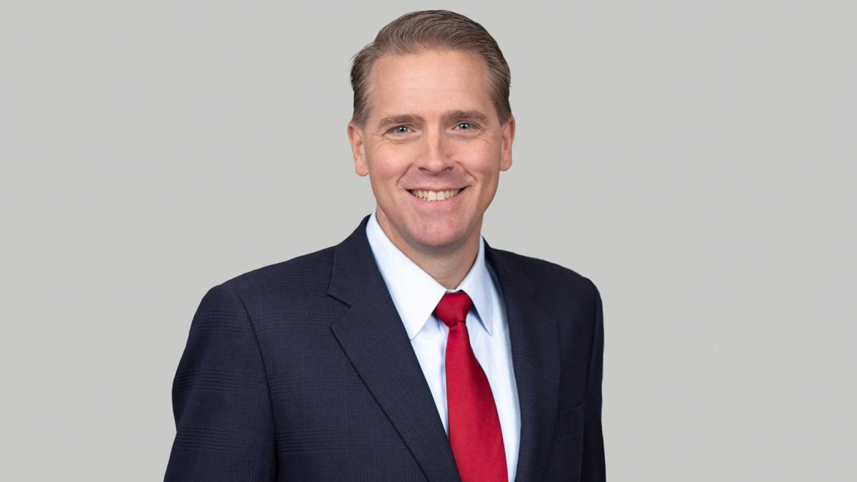 EricLDaugh's tweet image. 🚨 BREAKING: Facing potential FBI investigation, Keith Olbermann apologizes to Scott Jennings after vowing, "you're next, motherf*cker."
"Yesterday I wrote and immediately deleted 2 responses to him about Kimmel because they could be misinterpreted as a threat to anything…