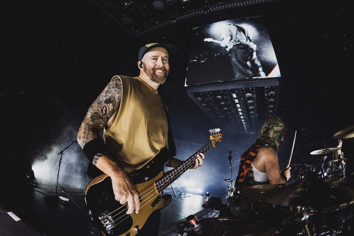 Dave Phoenix Farrell tweet media