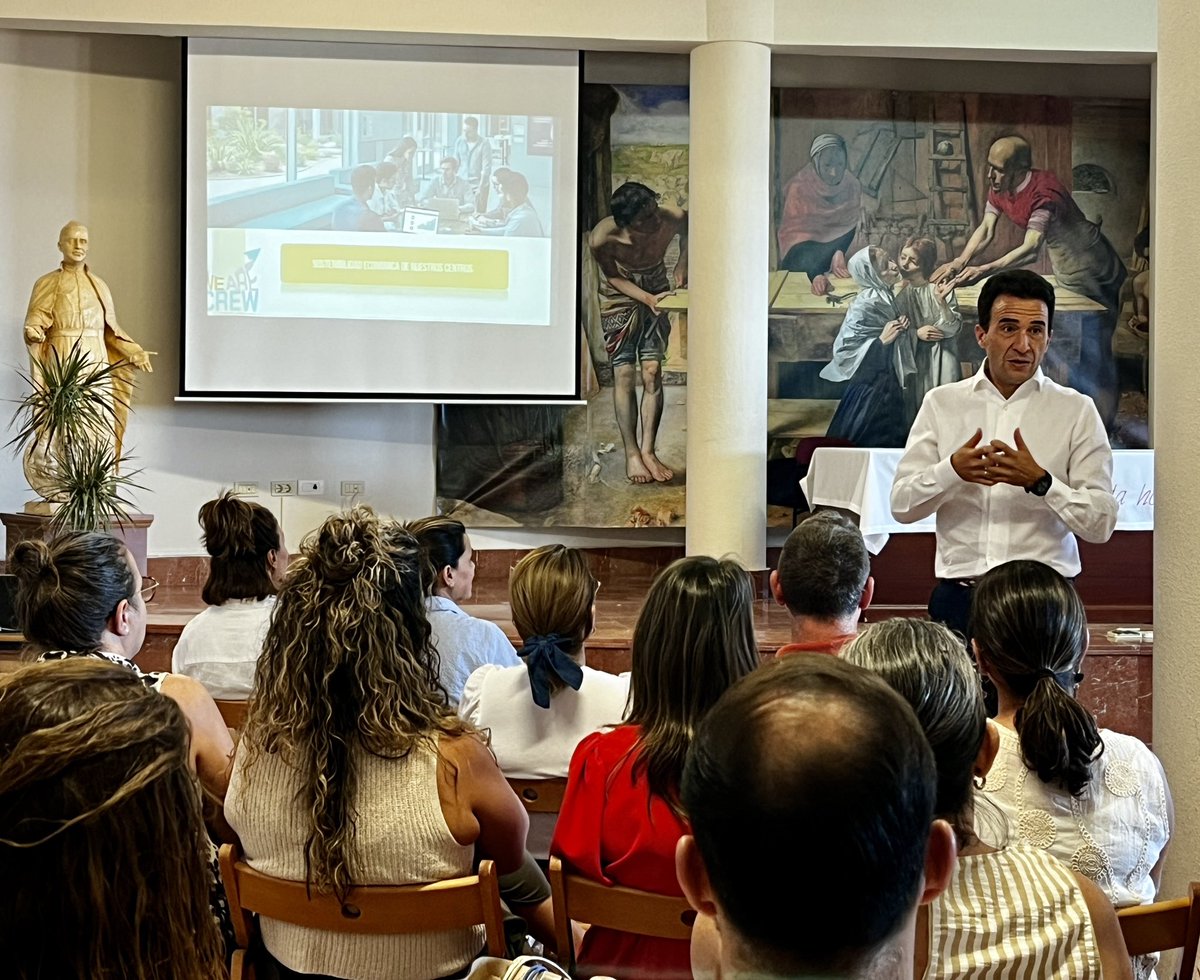 Colegio Santo Domingo tweet media