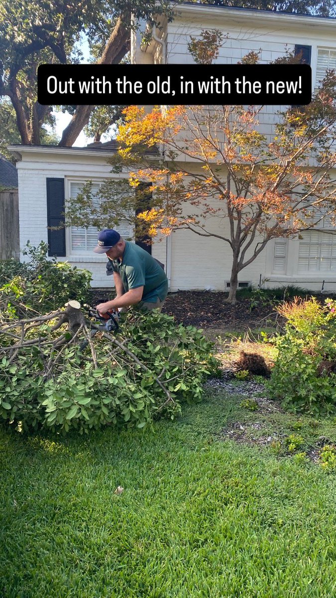 Victory_Turf's tweet image. Demo day of an old landscape, hoping to get the install rolling tomorrow!