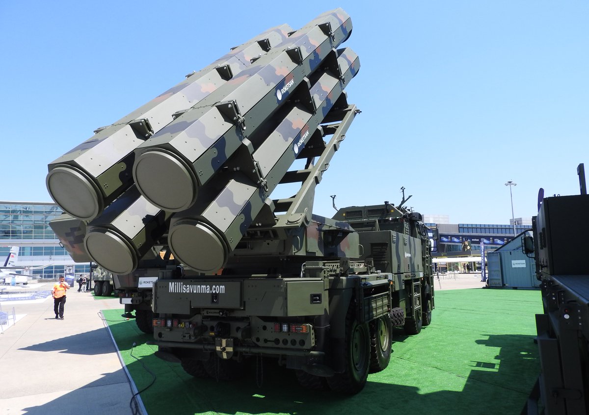 Barbaros Kıyı Savunma Sistemi, düşman deniz unsurlarına karşı Mavi Vatan'ı ATMACA ve ÇAKIR füzeleriyle koruyan entegre bir harp gücüdür. Barbaros, askeri yetenekleriyle sadece tarihte değil, kıyılarda da düşmana korku salmaya devam ediyor...
millisavunma.com/barbaros-kiyi-…