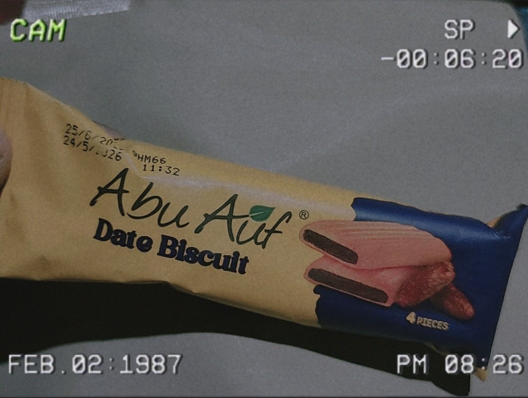 أينعم اتغدر بينا والامتحان مجاش بصمجه ولا مذاكره بس الراجل بتاع السوبر ماركت أدانا أنا وصاحبتي حاجه حلوة لما عرف اننا ف طب وطالعين من امتحان 🥰♥️