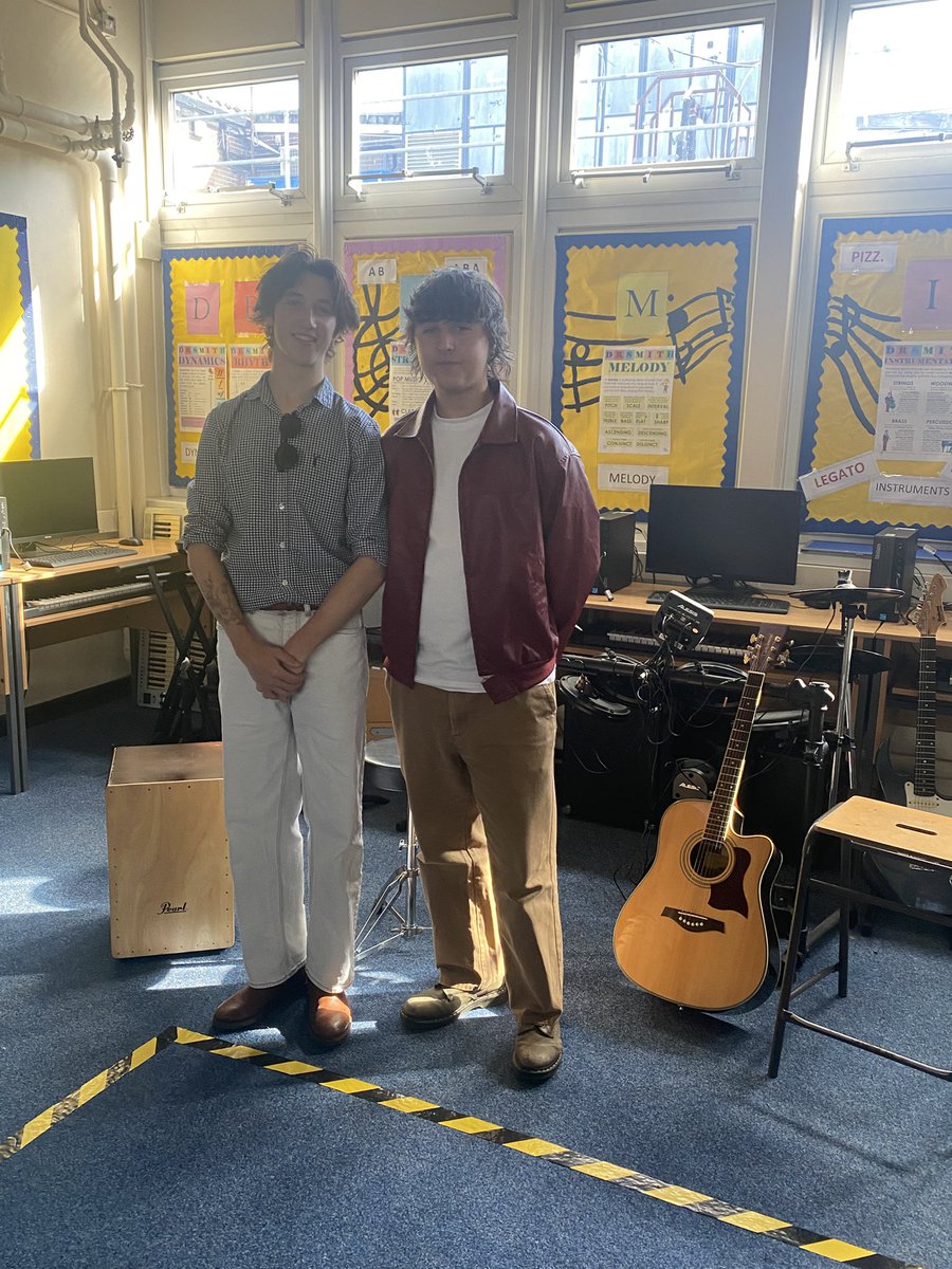 An inspiring afternoon for some of our year 9 pupils listening to two local boys from the up and coming band, ‘Redwood City’, talking about songwriting. So refreshing to hear about bands creating original songs. Hopefully the year 9s will have been motivated by their enthusiasm.