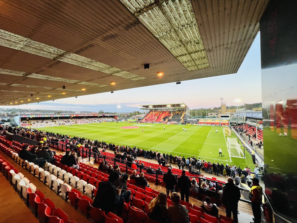 Cheers 🍻 from the <a href="/TheTipsyImp/">The Tipsy Imp</a> <a href="/LincolnCity_FC/">Lincoln City FC 🇺🇦</a> #RatImps 🔴⚪️🐀 

Apparently there is a bit of a game on 🙃
<a href="/Comins1Sam/">Sam Comins</a> <a href="/CominsBenjamin/">Benjamin comins</a> <a href="/PaintedPonyLady/">Claire E. Hunsley</a>