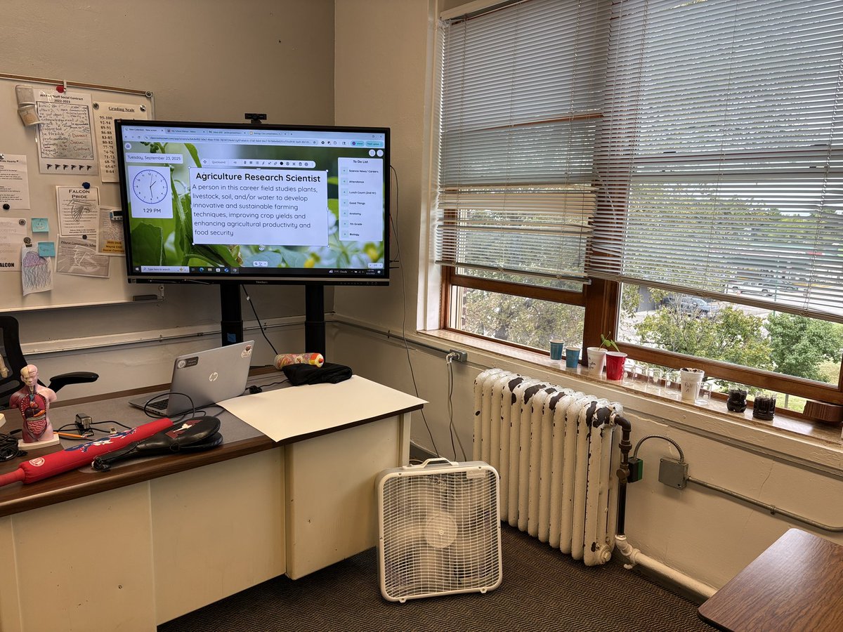 I got to present to my wife’ HS Biology classes today about field trial experiments.  They are growing beans in cups with different treatments.  

Great to share this with the next generation of giants on whose shoulders society will stand.