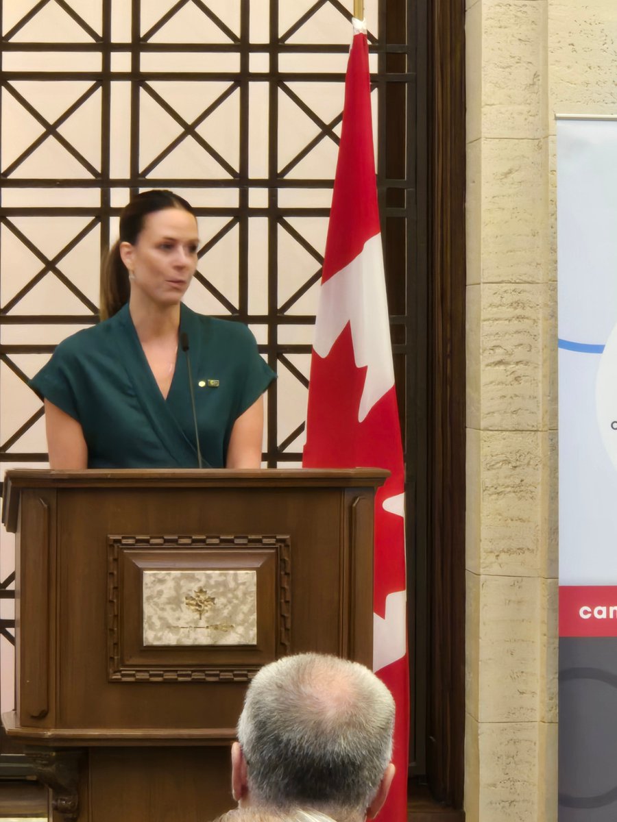 Immense merci à la sénatrice Moncion, la sénatrice <a href="/CoyleSenator/">Senator Mary Coyle</a>, le député <a href="/TurnbullWhitby/">Ryan Turnbull 🇨🇦🇺🇦</a>, <a href="/coopstudies/">Co-op Studies</a> (Marc-André Pigeon), <a href="/mike_toye/">Michael Toye (he/him/il)</a>, Marie-Josée Paquette de <a href="/CQCMCOOP/">CQCM</a>, <a href="/CassiaKantrow/">Cassia Kelly Kantrow</a> &amp; <a href="/SenateCA/">Senate of Canada</a> d’avoir fait de  un succès Petit-déjeuner de réseautage coopératif!
