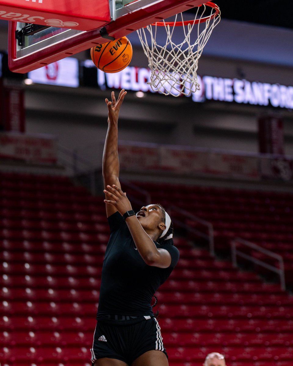 Clocking in ⏰

#GoYotes x #WeAreSouthDakota