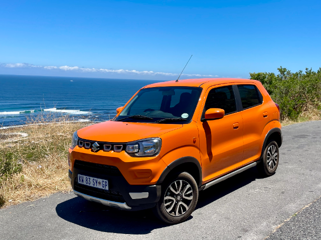AutoTraderSA's tweet photo. Which #Suzuki suits you best: the spacious, practical #Celerio or the compact, city-savvy #SPresso? Both share the same engine but offer different strengths. Which one would you pick? https://t.co/QVLxZvdh75 https://t.co/qpgM1tgjB8