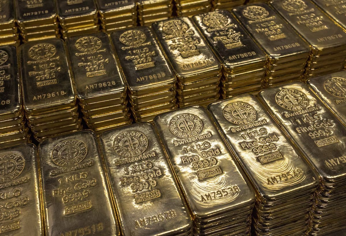 🔵MARKETEVANS: L'oro supera per la prima volta i 3.800 dollari l'oncia