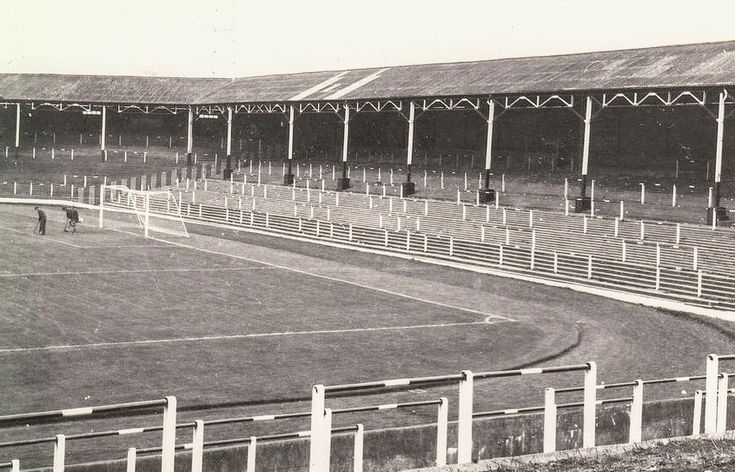 footballmemorys's tweet image. Vale Park

#PVFC #PortVale #TheValiants #Stadiums