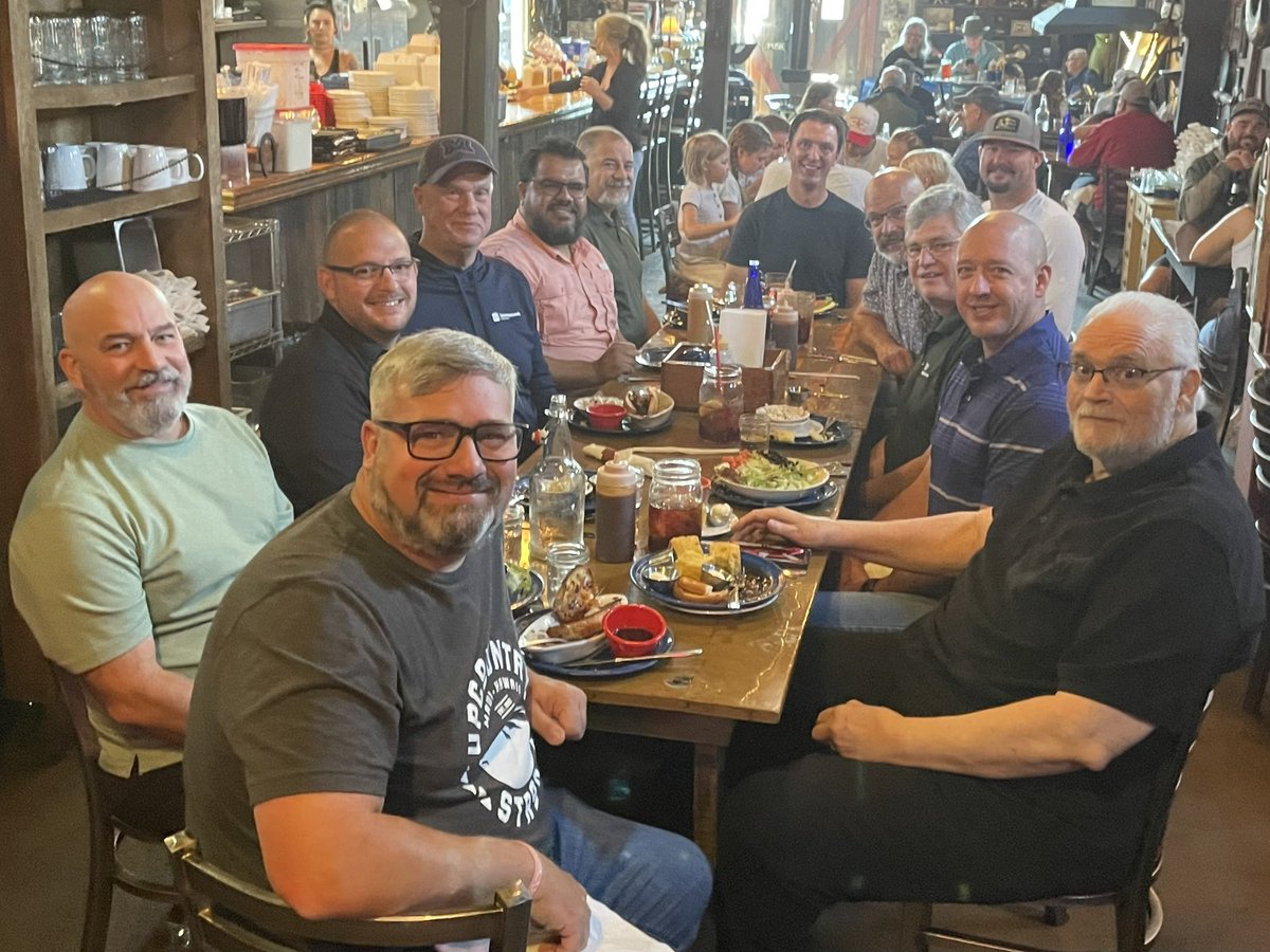 Send Network Montana tweet media