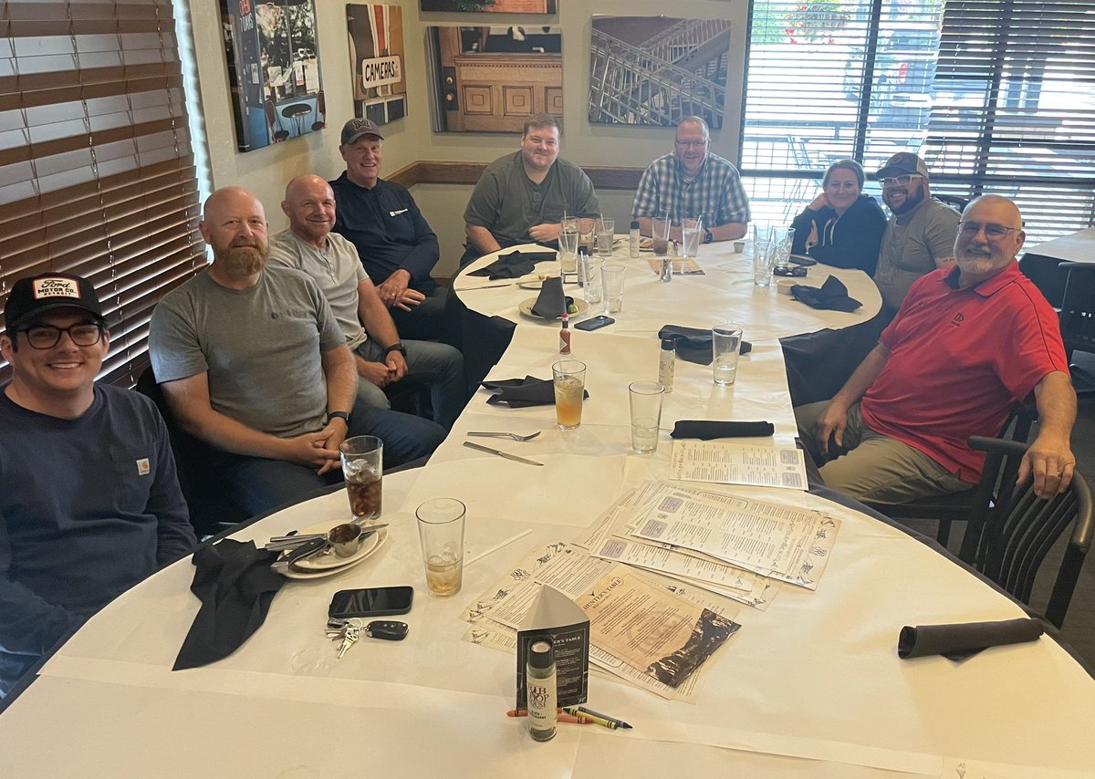 Send Network Montana tweet media