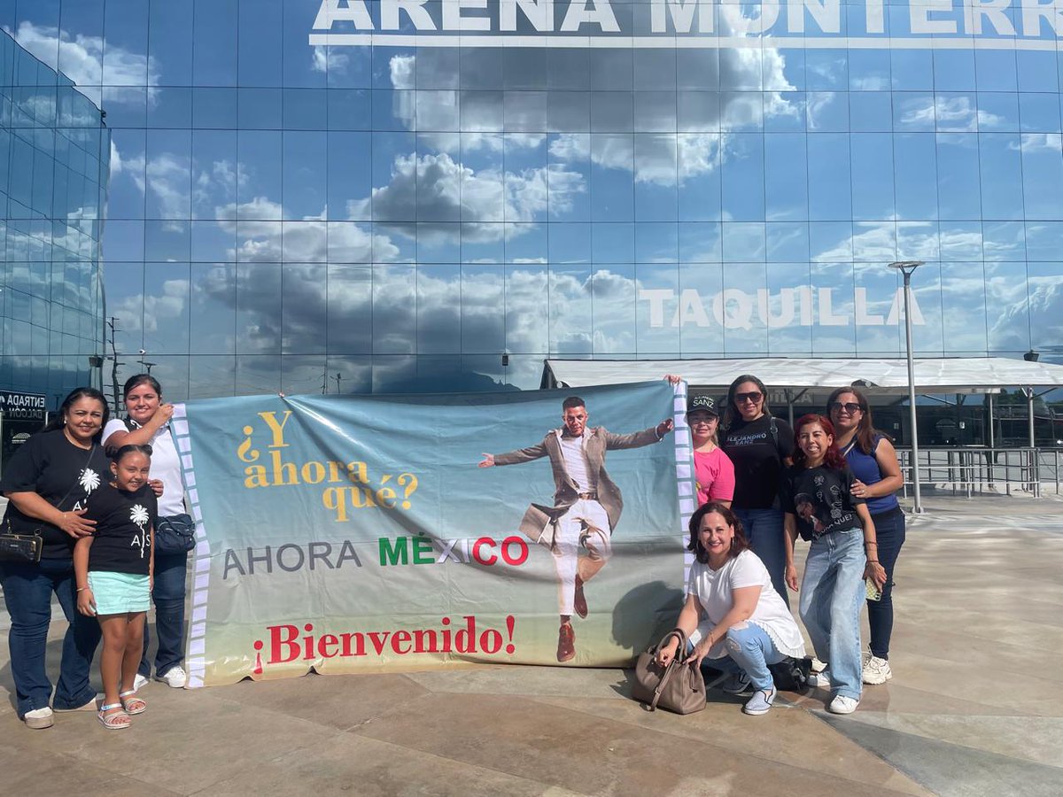 #pierdeteconmigo
#HoytodassomosRoux
#Disfrutatumomento
#TuMomentoSanzero