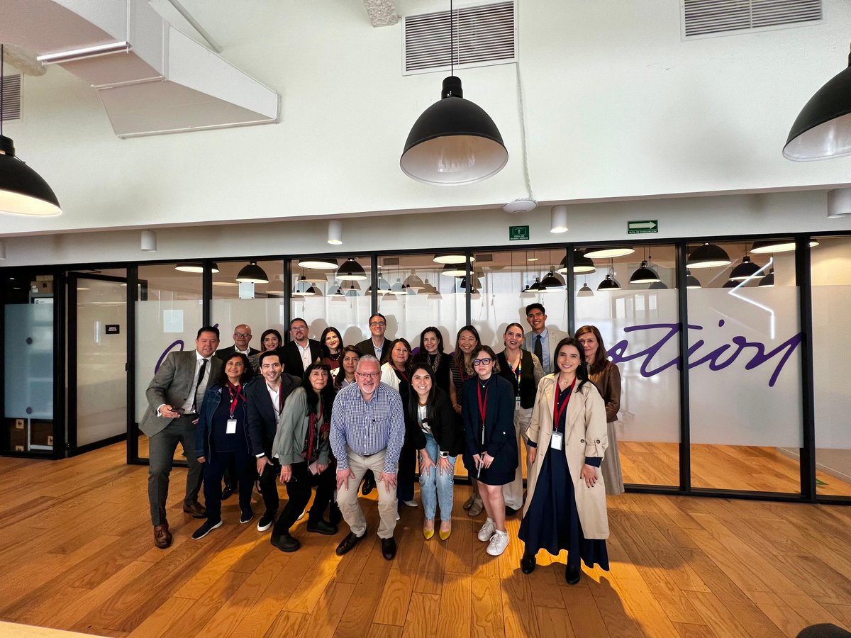 AMITI_Mex's tweet image. Desde el #comité de Talento Digital, comaprtimos un pedacito de lo que fue su reunión de trabajo del mes de Septiembre. 
Cada encuentro nos acerca más a fortalecer el talento tecnológico en México. 🚀

#TalentoDigital #AMITI #BuenasPrácticas #NetworkingTI