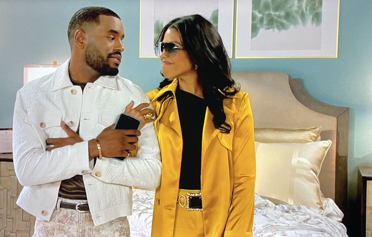 Mr. and Mrs.🤍💛
#BeyondTheGates #BTG