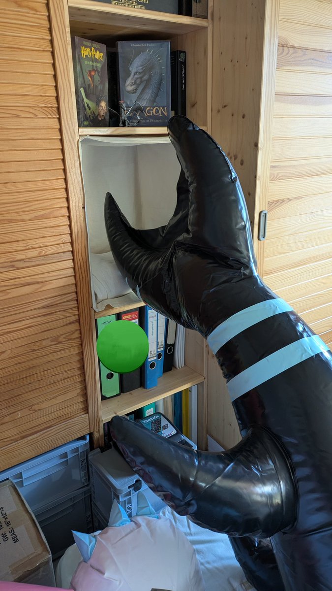 inflateceptable (@inflateceptable) on Twitter photo Shark Dragon Alarm π±
He is so awesome π₯°
And fits perfectly into existing environment. π€£
Thank you so much <a href="/FactoryCreature/">Imaginary Creature Factory</a> π₯°π Shark Dragon Alarm π±
He is so awesome π₯°
And fits perfectly into existing environment. π€£
Thank you so much <a href="/FactoryCreature/">Imaginary Creature Factory</a> π₯°π