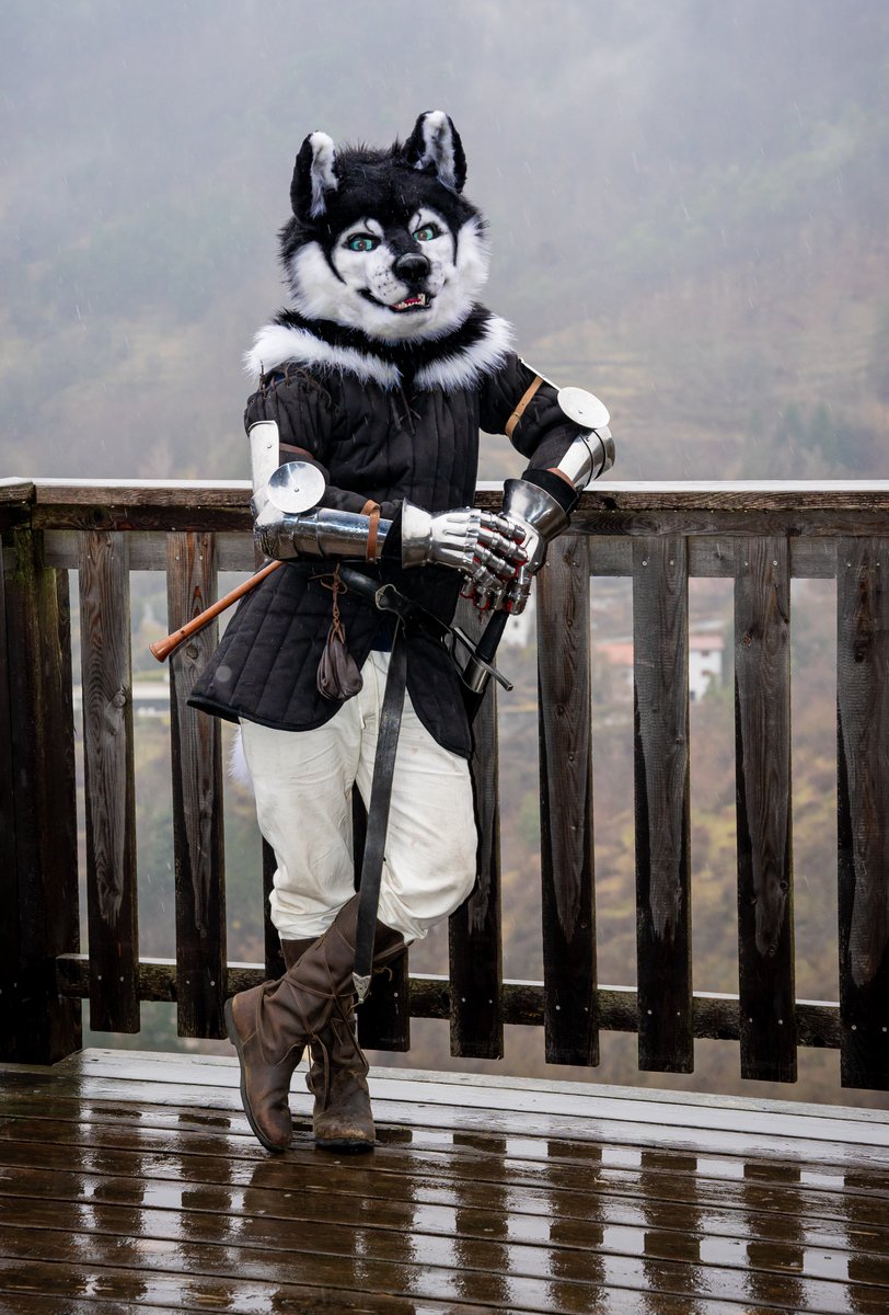 "Wanna go on a quest together?"

🐶<a href="/TheBagpipingK9/">Yumiko Husky🎶🐾💜❤️</a> 
📸 Done by me
©️ CC-BY-NC-ND