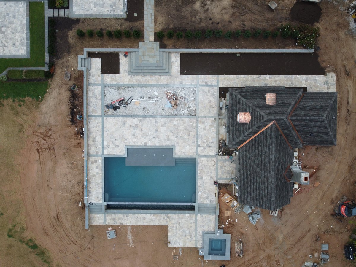 LerchBros's tweet image. Check out one of our most recent pool projects!

#LerchBrothers #Poolconstruction #PoolProjects #LerchBrothersLandscaping  #LuxuryPools #PoolDesign #BackyardOasis #OutdoorLiving #CustomPools #PoolBuilders #Maryland