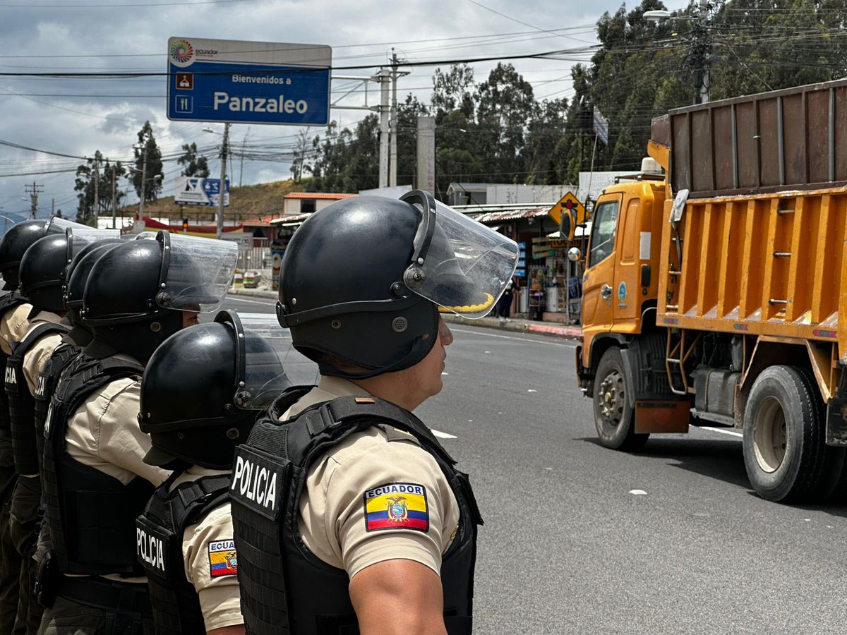 Policía Ecuador Zona 3 tweet media