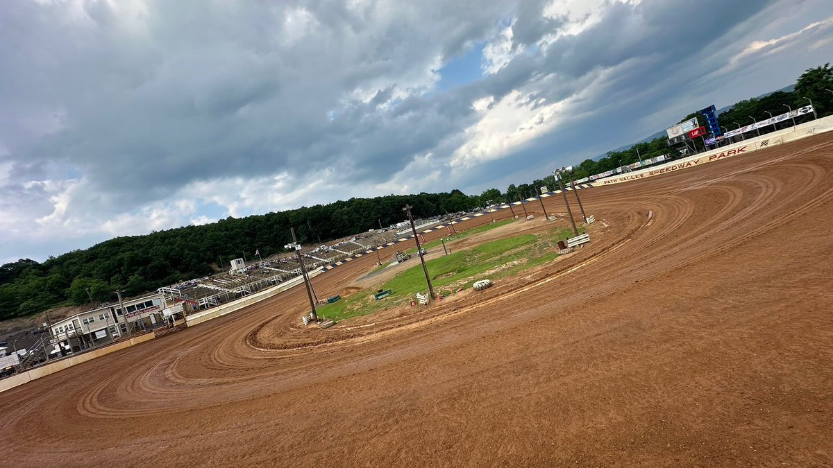 For the first time ever… 🤩

The highly-anticipated debut of @Kubota_USA High Limit Racing at the bullring that is Path Valley Speedway Park finally comes this weekend.

Spring Run, PA is the place to be come Sunday!

𝐁𝐔𝐘 𝐓𝐈𝐂𝐊𝐄𝐓𝐒 🎟️ bit.ly/40SbJ9A