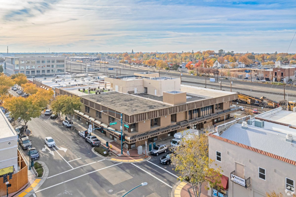 Turton Commercial (@turtoncre) on Twitter photo BENEN (Bennett Engineering Services Inc) signed a 15,912 SF lease at 200 Vernon St in Downtown Roseville!
The civil engineering firm, with 30+ years in Roseville, serves public agencies & private developers statewide.
Shoutout to David Khedry for representing BENEN! BENEN (Bennett Engineering Services Inc) signed a 15,912 SF lease at 200 Vernon St in Downtown Roseville!
The civil engineering firm, with 30+ years in Roseville, serves public agencies & private developers statewide.
Shoutout to David Khedry for representing BENEN!