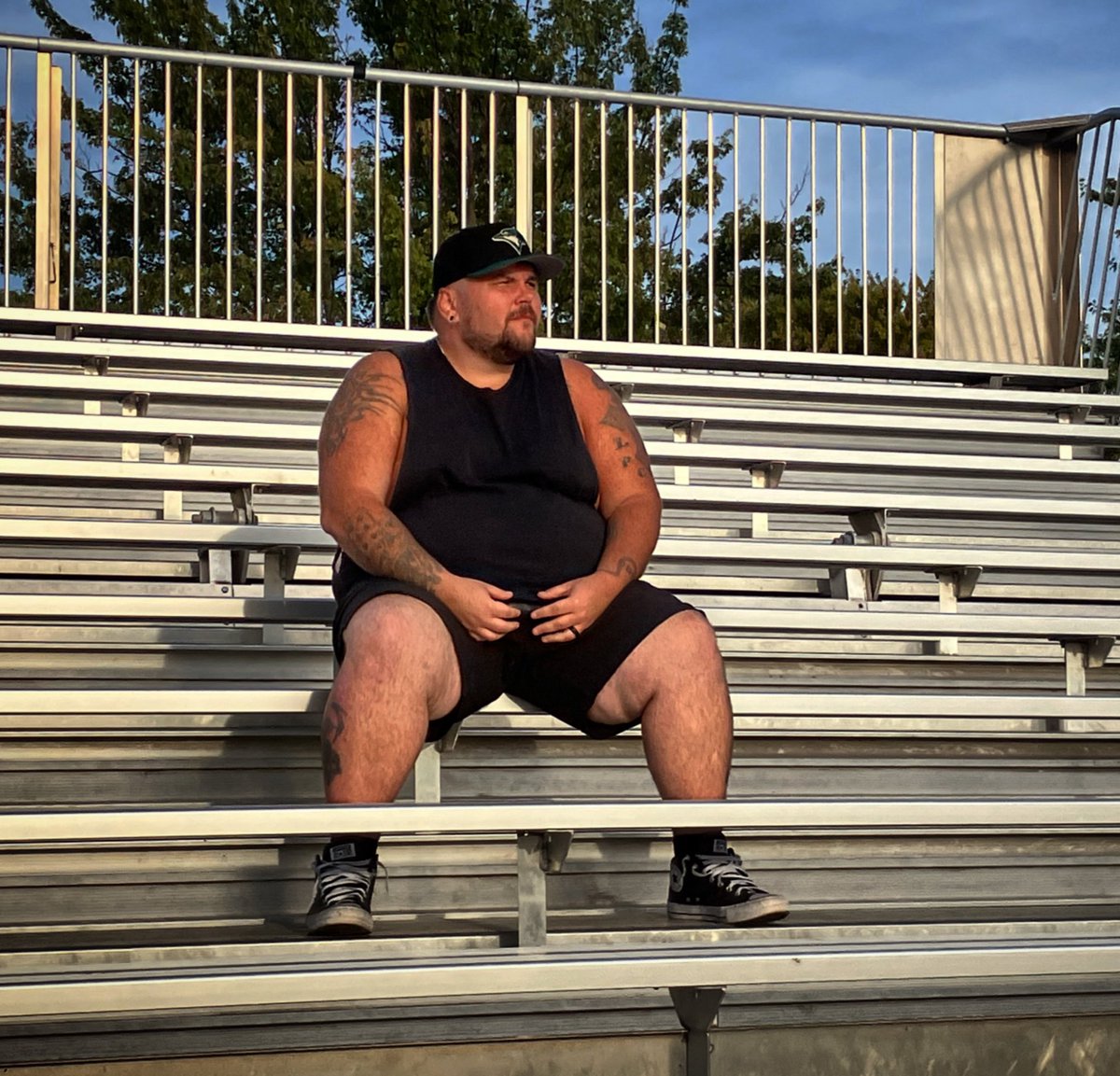 wadeo29's tweet image. im just out here living … 

#living