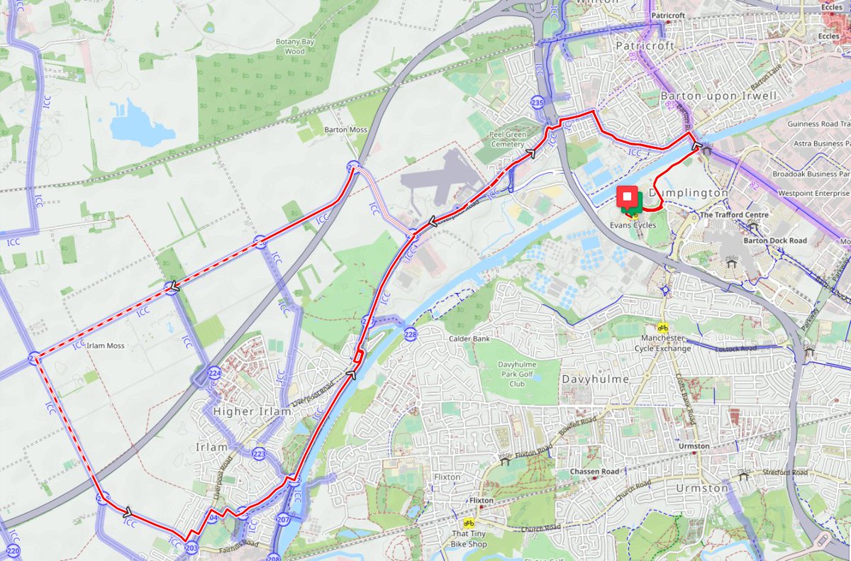 Lets_getcycling's tweet photo. Decided to try out the @endura @EvansCycles #RidetheLoop Challenge a 13mile route to encourage you to cycle.
Not sure who put the route together, but it's eaither on busy roads, on shared footways or in #ChatMoss #Salford where there are 5inch wide crevices in the road! https://t.co/9uvyHgX5zd