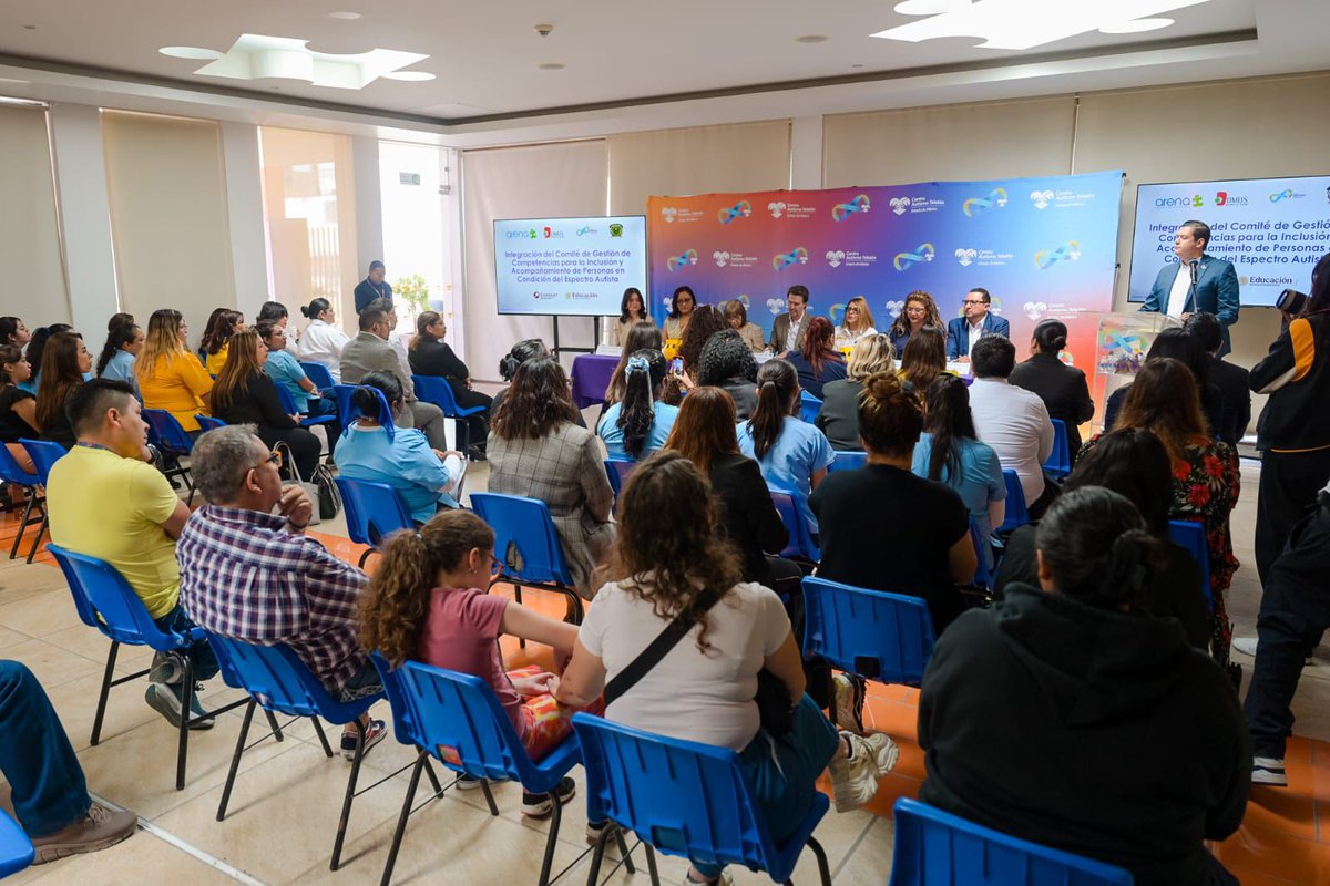 Gracias al apoyo decidido de <a href="/ChobiLanderos/">Fernando Landeros</a>, Presidente de
Fundación <a href="/TeletonMexico/">Teletón México</a>, conformamos un comité para la Inclusión y Acompañamiento de Personas en el Espectro Autista, con <a href="/autismoarena/">Autismo Arena</a> <a href="/DomusAutismo/">Domus Instituto de Autismo</a> <a href="/AutismoTeleton/">Autismo Teletón 💙💜❤️🧡💛💚</a> y <a href="/UAEM_MX/">UAEMéx</a>.

1/2