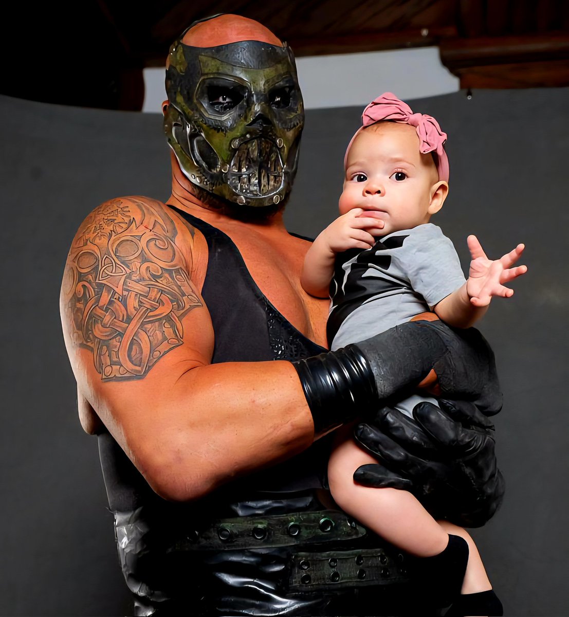 SeanRossSapp's tweet image. Wrestlers, please provide your personal number one in the Babysitting Wrestling Illustrated 500