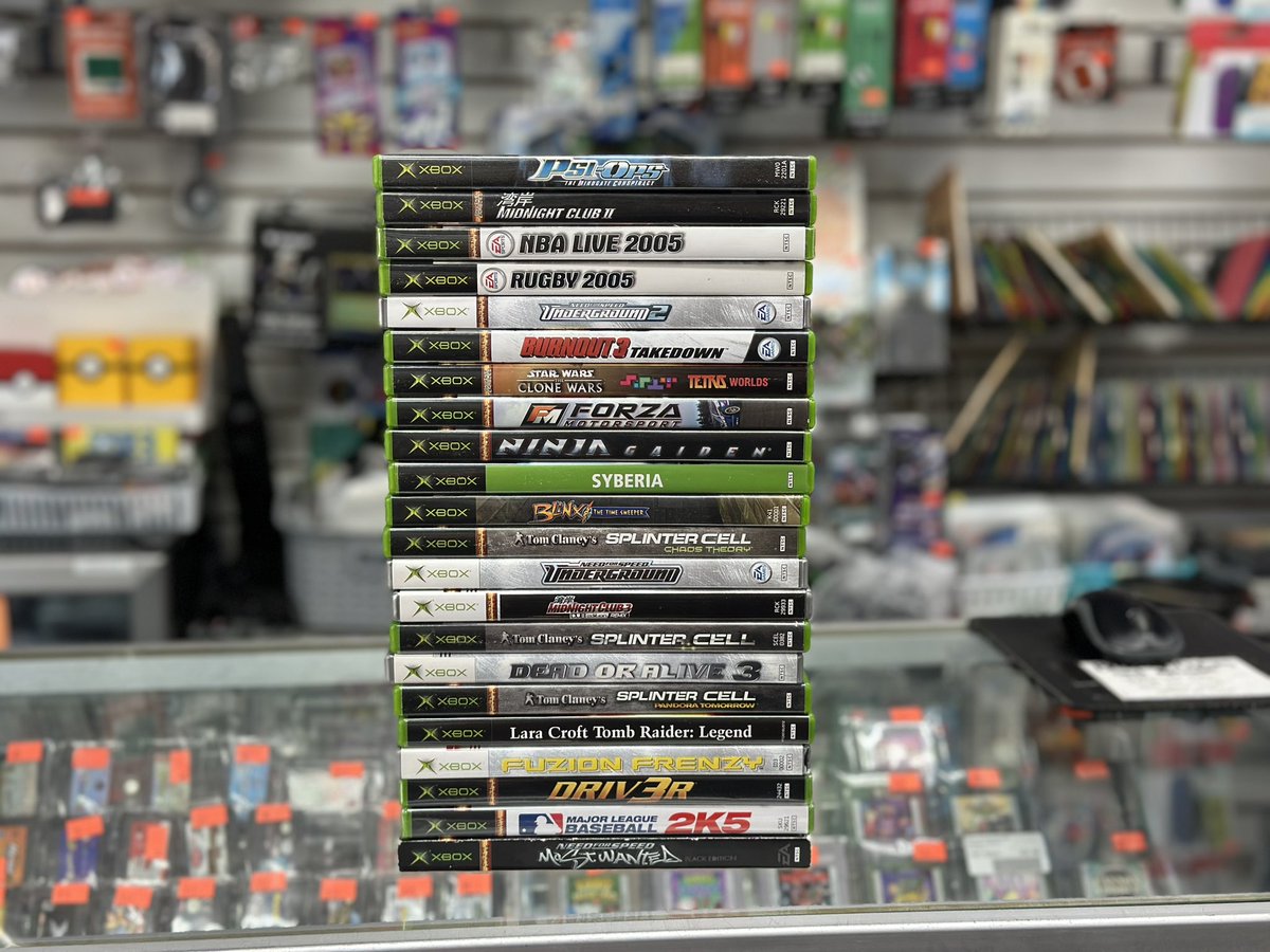 Switching things up this afternoon. PlayStation or Xbox ????