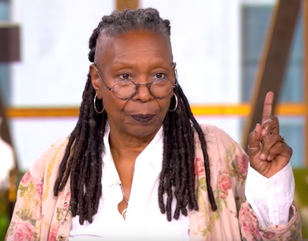 Whoopi Goldberg" - Search / X