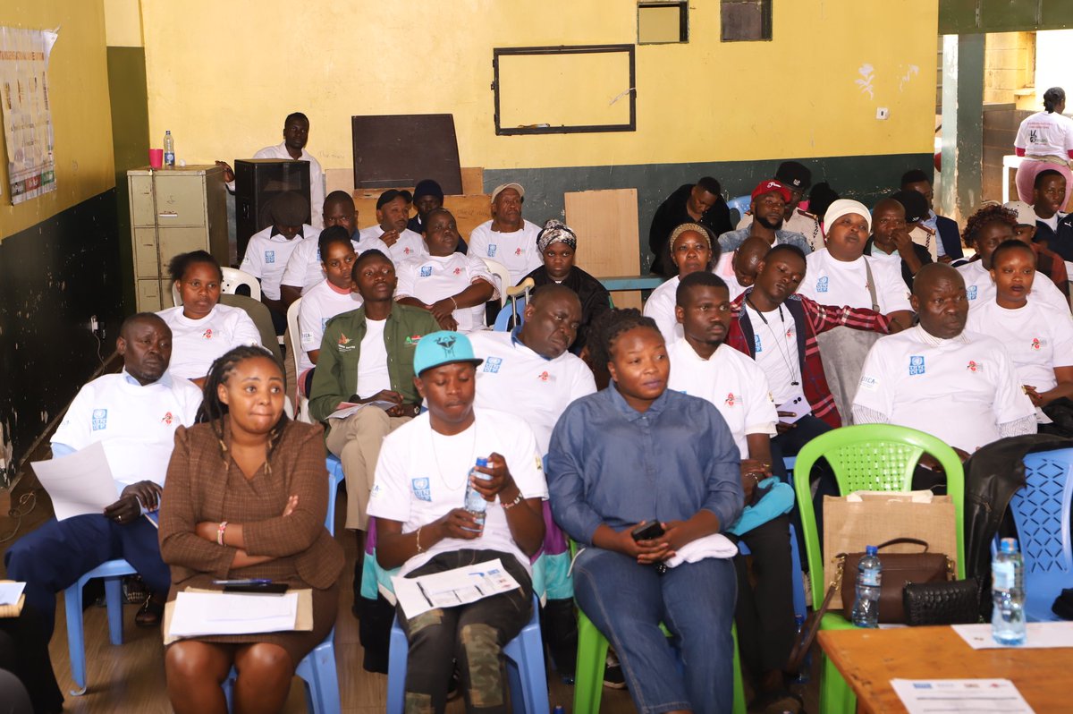 WattonB's tweet photo. Reflecting on an Impactful Conversation in westlands sub-county for the Transgenerational Conversations, organized by @NCIC_Kenya  @KOICA  and @UNDP 
#KangemiForum #PeaceBuilding #SocialCohesion #Inclusion https://t.co/F6jJuvQ78b