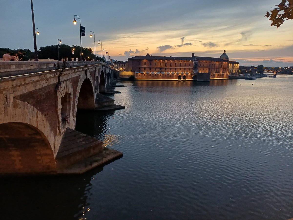 <a href="/MontseGolias/">Montserrat Golías</a>  está en la ciudad rosa con una estancia en el <a href="/LCertop/">Laboratoire Certop</a> -Université Toulouse Jean Jaurès, en el marco del  INCASI2 📢El 29/09 participará en el Séminaire &amp; Living Lab d’INCASI junto a Nita Larroque, dialogando sobre memoria y nacionalidad en Francia y América Latina