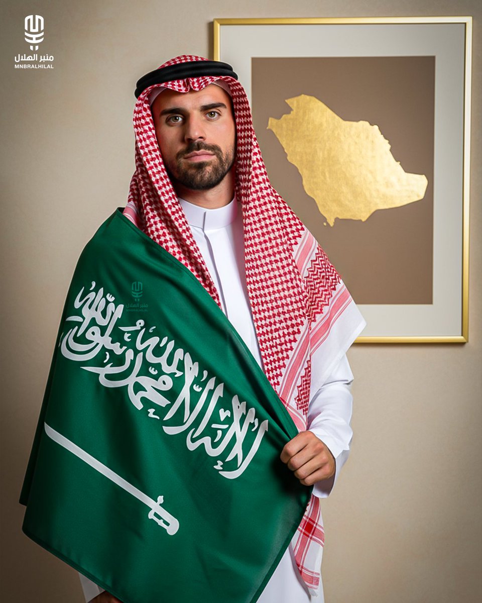 MnbrAlhilal's tweet photo. 🚨🚨🚨 رائع!

روبن نيفيز بالزي السعودي 🥶💙💚

@rubendsneves_ https://t.co/kc2LiHt9eO