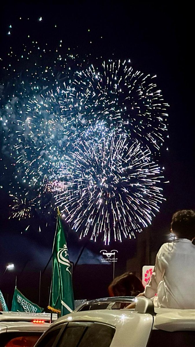 #أبها هذا المساء بمناسبة
#اليوم_الوطني_السعودي_95

عدسة
<a href="/Eng_FayaAlalmai/">م. فائع الألمعي</a>