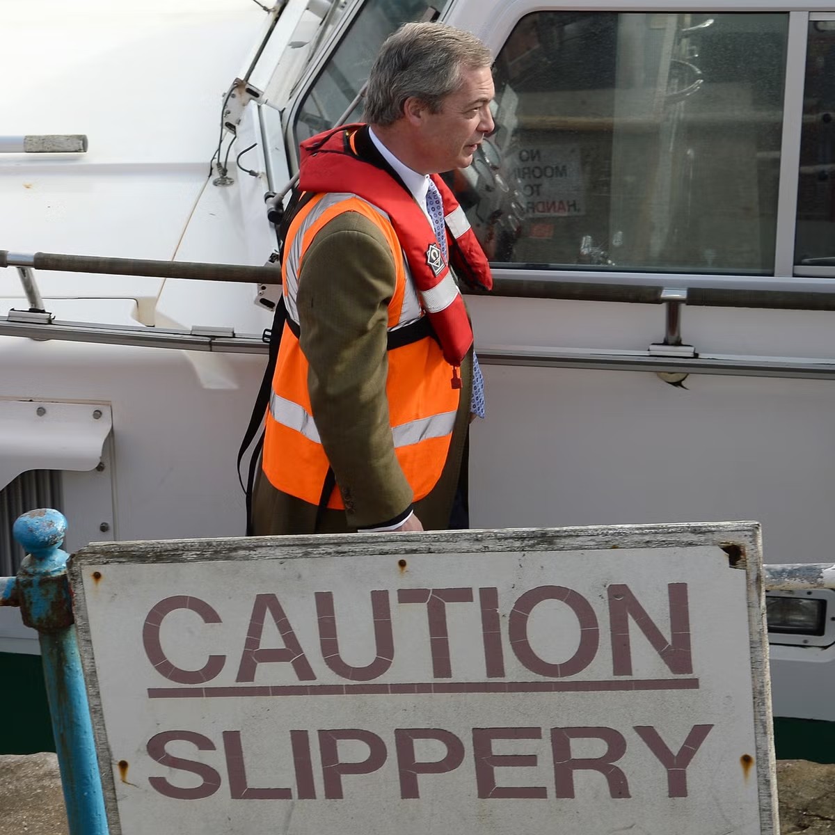 DachshundColin's tweet image. 