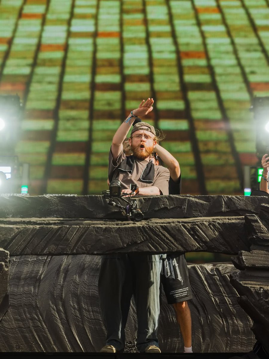 excisionpresent's tweet image. Bass face 4 ways 😤