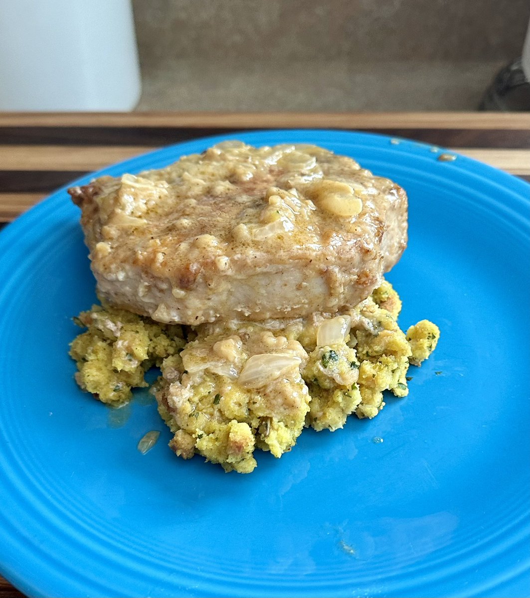 As we continue our empty-nester afternoon, we prepare some smothered bone-in pork chops over cornbread stuffing to be served to my bride at Linner-thirty  (3:30pm 😀) as she has requested.
