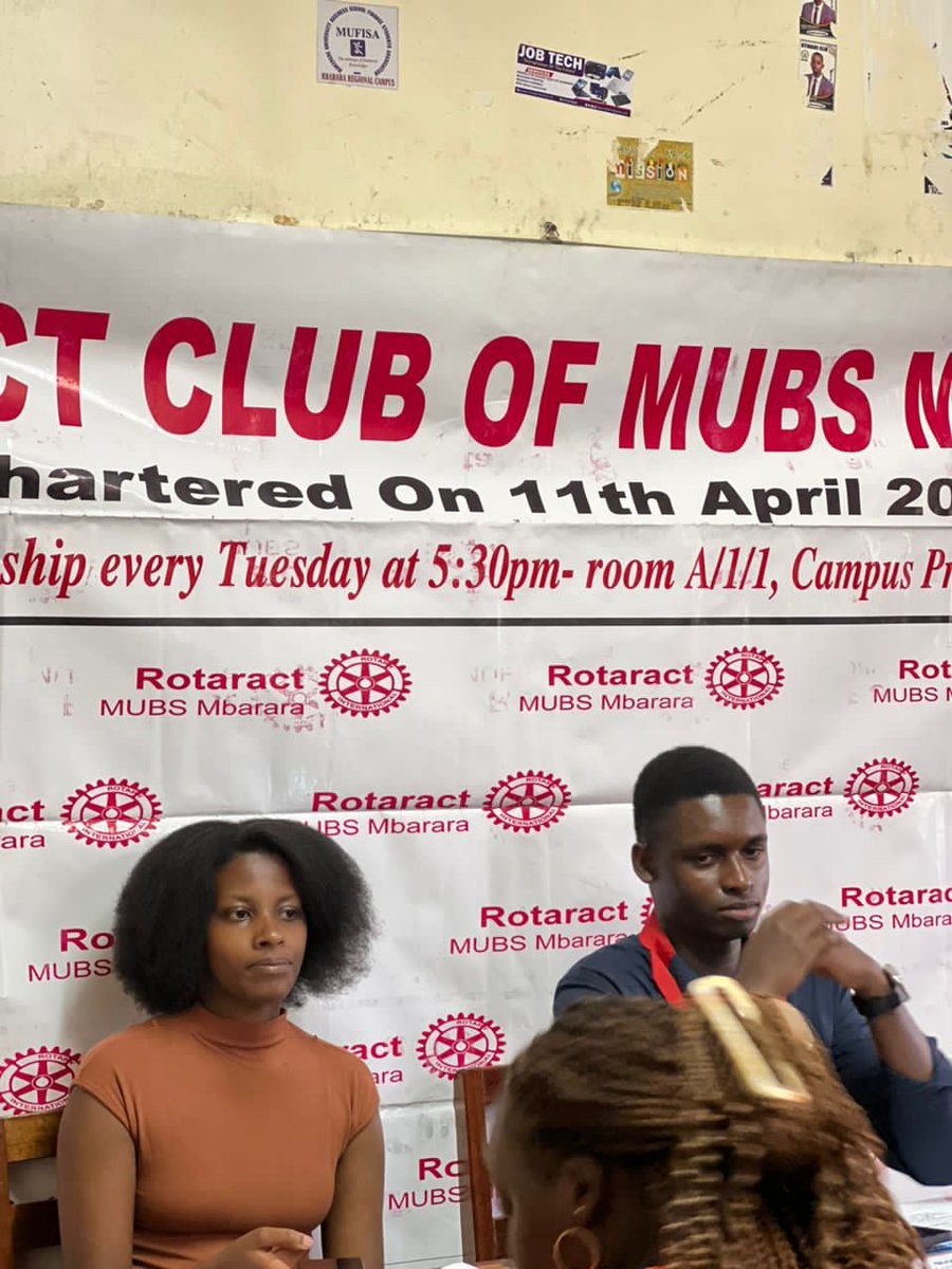 OfmubsMbarara's tweet photo. About today's fellowship with Rtn. Abel Kahara President, Rotary club of Mbarara.. 

Join us every Tuesday evening from 5 to 6 at the campus premises https://t.co/bFd2VATipX