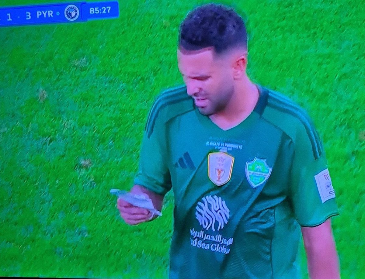 من #الفرق_المصرية الى جماهير #الاتحاد_السعودي يا كل واحد حفل عليك لما #الاهلي المصرى علم عليك لما اتنفخت وقعت تقول طعمية بتنجان خد اخوك فى حضنك ونام 
#الاهلي_بيراميدز