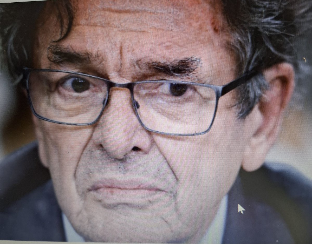 Nuevo presidente del directorio de TVN, Jaime Gazmuri es ingeniero agrónomo con mención en economía agraria. Uno de los fundadores del MAPU e integró el Comité de la UP en 1973.