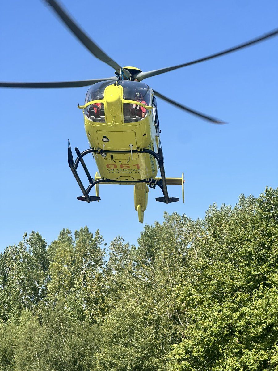 Y hoy 3 primarios, seguimos trabajando a todo trapo, así todo el verano y ahora el otoño….#HEMS #Emergencia #Galicia #35añoscontigo
