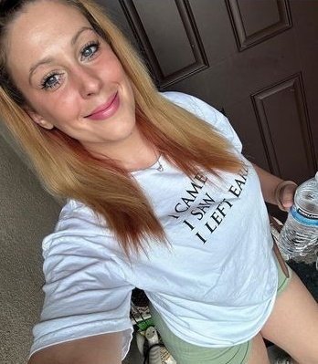 sabrinacolemire's tweet photo. Whoa 😻😛 wanna be friends? Comment hi 👋 https://t.co/bfxiG5zrOE