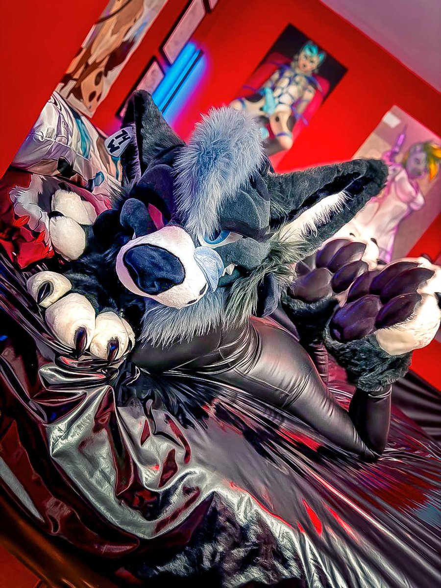 Temptress Tungsten🖤👠✈︎LVFC tweet media