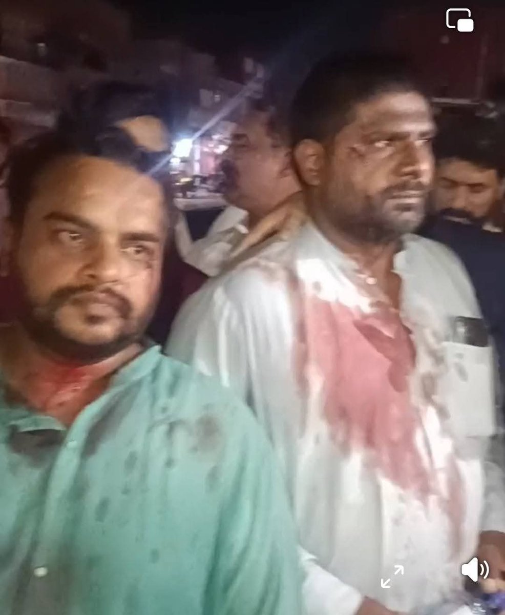 Usman_Ch7's tweet image. فیصل آباد منہاج القرآن کے اسلامک سنٹر پر حملہ نامنظور علاقے کے ایم پی اے کی غنڈا گردی کی شدید الفاظ میں مذمت کرتے ہیں ریاستِ پاکستان اور حکومتِ پنجاب سے گزارش ہے کہ معاملے کا نوٹس لے کر MPA سمیت سبھی غنڈوں کو گرفتار کرے اور سخت سزا دے 
@GandapurPAT