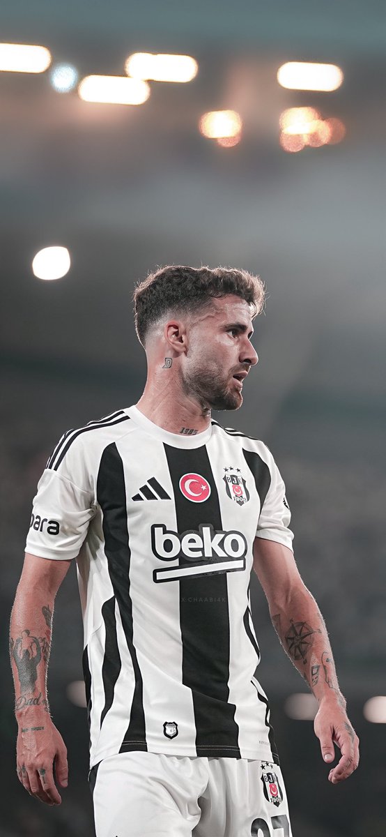 siz daha bizim rafa silva sevgimizi anlayamamışsınız, rafa silva kırmızı çizgimiz duyanlar duymayanlara iletsin 
#RafaNereyeBizOraya